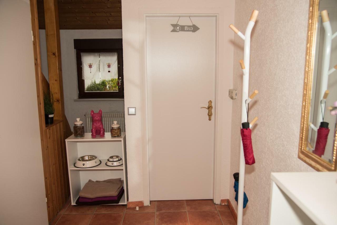 Ferienwohnung "Hirsch Huesli" 肖普海姆 外观 照片