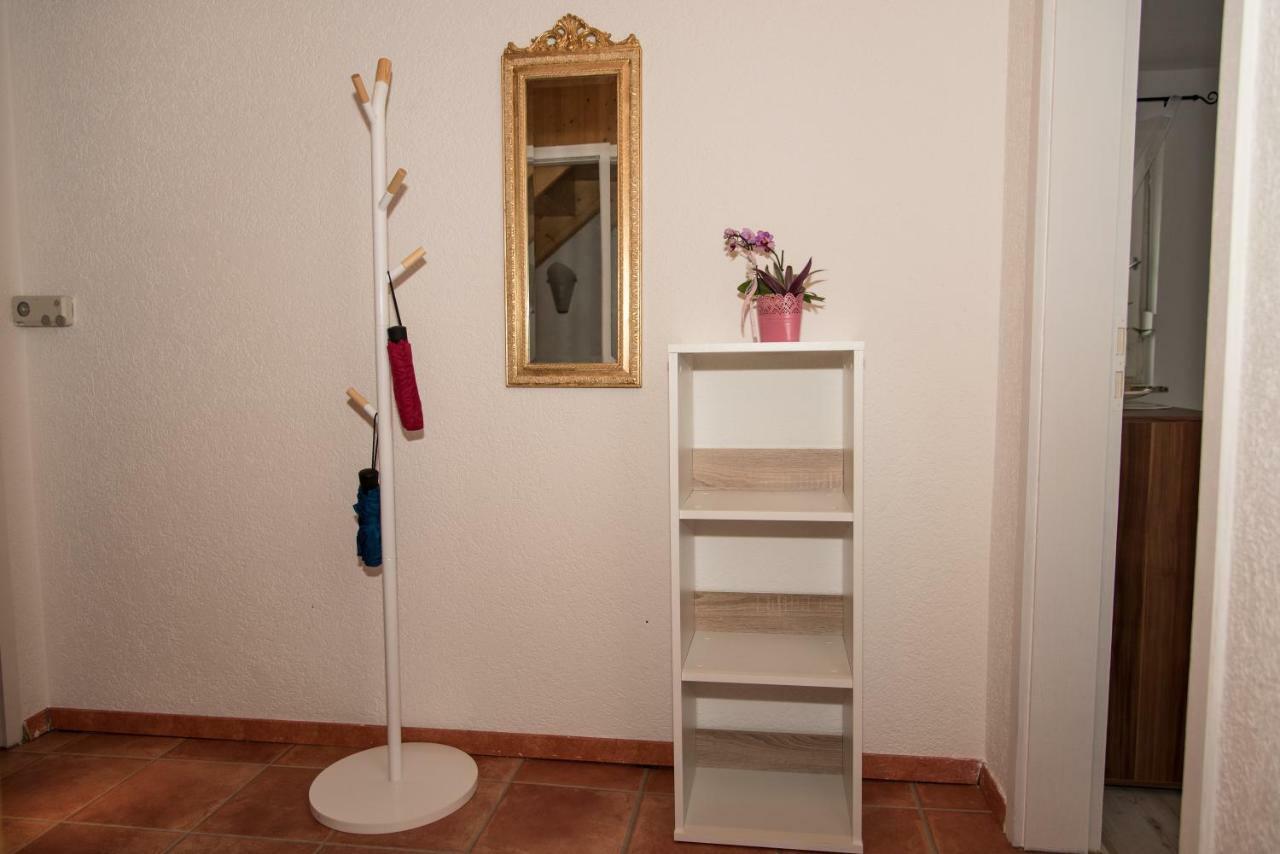 Ferienwohnung "Hirsch Huesli" 肖普海姆 外观 照片